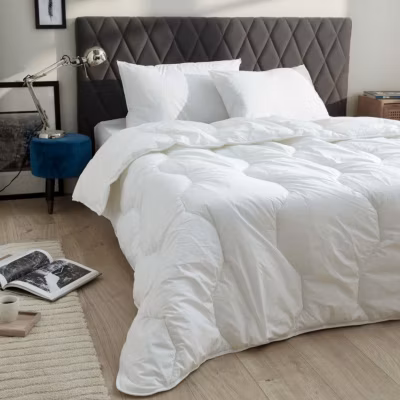 Couette Blanrêve très chaude 260 x 240 cm Gamme « Confort » traité Anti Acarien Soft & care