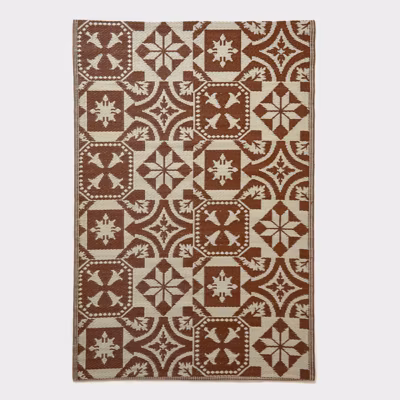Tapis extérieur terrasse réversible – Tapis de jardin imperméable et résistant UV – Marron – 182×122 cm – HOMESCAPES