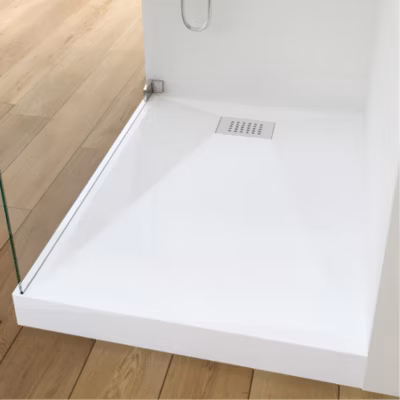 Receveur de douche Kinedo Kinesurf épaisseur 11cm 160×100 blanc antidérapant PN24 grille en inox poli et bonde extra-plate