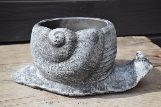 Escargot, conçu comme un pot de fleur