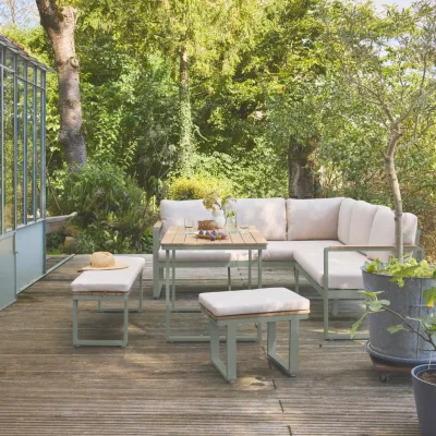 Salon de jardin PAMPAS 8 places en bois d&rsquo;acacia et aluminium. coussins beiges en polyester. avec table rectangulaire