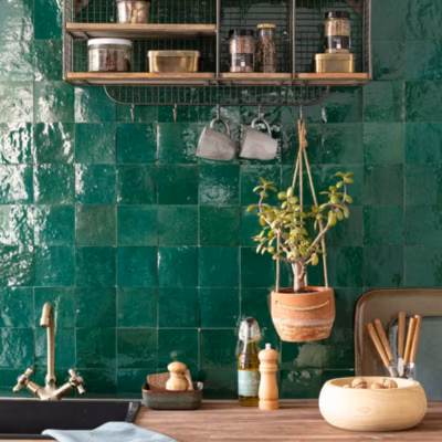 Carrelage Zellige Marocain Vert Emeraude 10×10 cm (vendu par 1 m²) – RO&rsquo;MA NATURE